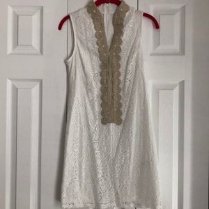 Eliza J White Lace Shift Dress with Gold N…